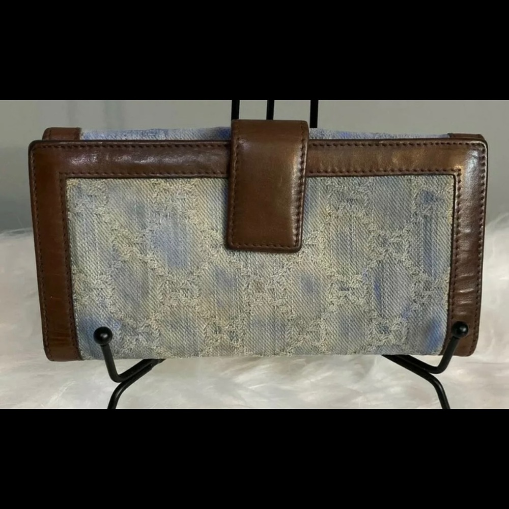GUCCI Wallet - Picture 2 of 13